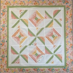 Cross Breeze - Spring's In Town Quilt Kit - Lap